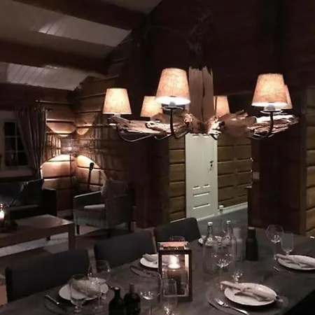Σπίτι διακοπών Log Cabin On Natrudstilen Sjusjoentrail Outside *