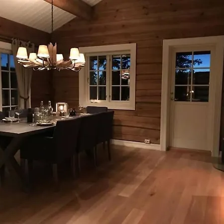 Σπίτι διακοπών Log Cabin On Natrudstilen Sjusjoentrail Outside Sjusjoen