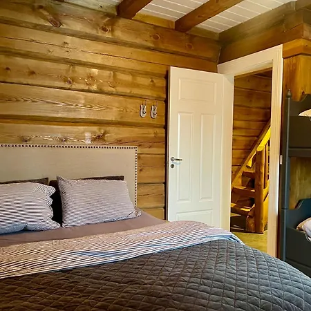 Holiday home Log Cabin On Natrudstilen Sjusjoentrail Outside