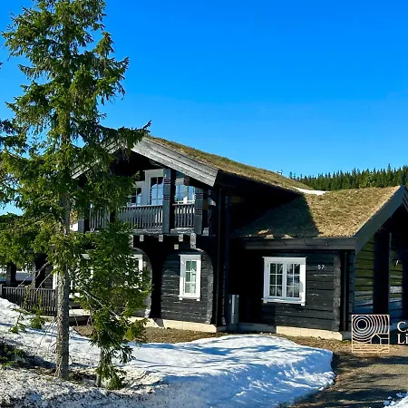 Log Cabin On Natrudstilen Sjusjoentrail Outside * Sjusjoen